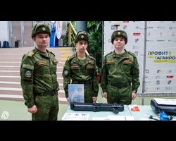 В субботу прошел День открытых дверей Передовой инженерной школы ЮФУ, Колледжа прикладного профессионального образования ИРТСУ и Военного учебного центра при ЮФУ.